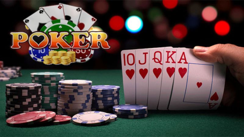 Poker là game bài nổi tiếng tại Vip79